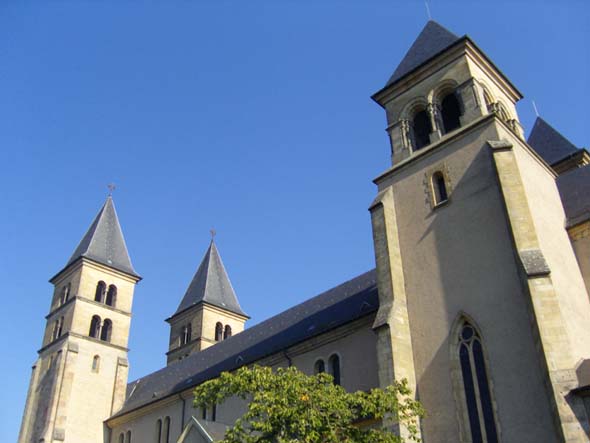 ../Images/Basilika Echternach1.jpg
